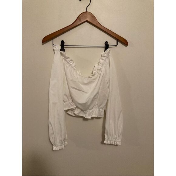 ‎Romwe off the shoulder top - Picture 3 of 3